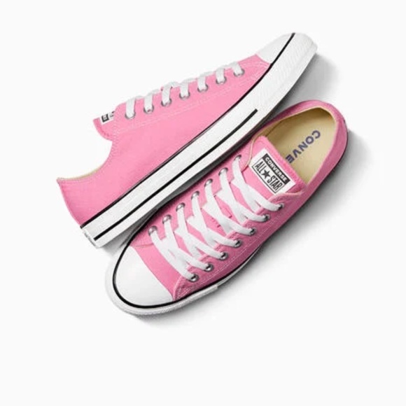 Converse Women's Classic Pink Low-Top Sneakers - Picture 1 of 6